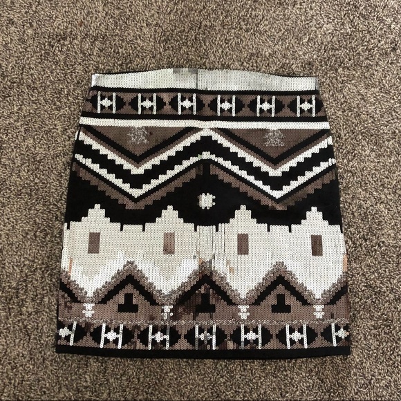 EXPRESS SKIRT - Picture 4 of 5